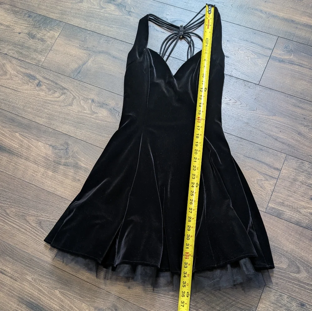 Betsy & Adam 80s 90s Black Velour‎ Fit Flare Mini Dress Size 6